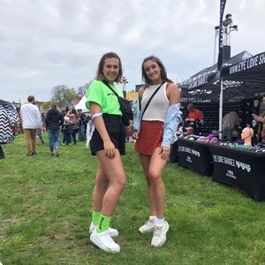 Meet your Posher, Alexia